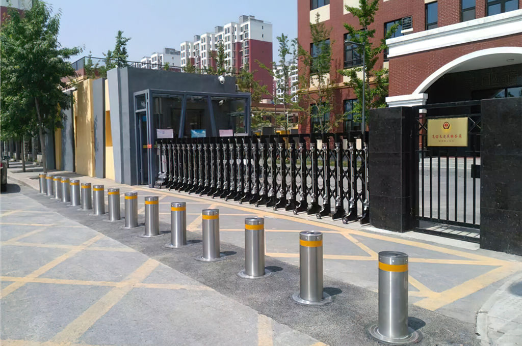 高速公路可拆卸升降柱(圖1) 高速公路可拆卸升降柱(圖1)