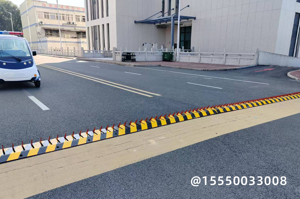 發(fā)電廠冷卻塔預埋破胎器(圖1) 發(fā)電廠冷卻塔預埋破胎器(圖1)
